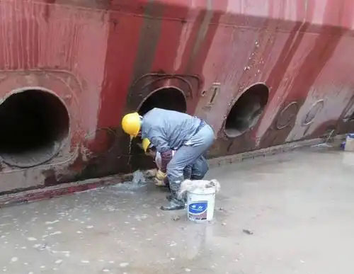 马湾镇船坞堵漏